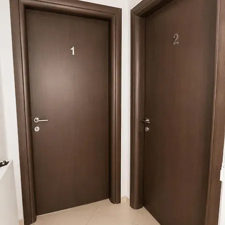 Bona 2 Apartment *